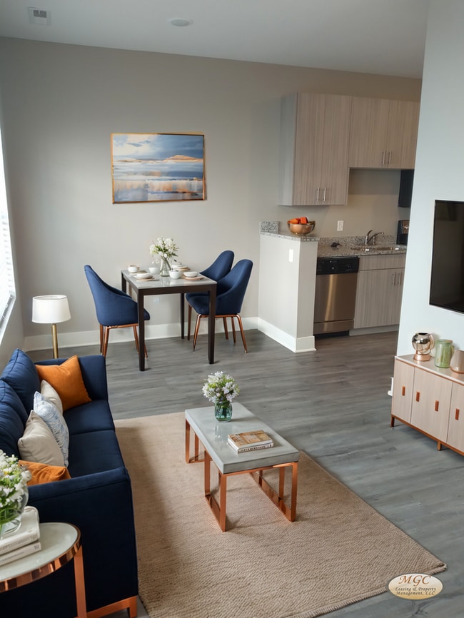 Building Photo - Studio living in style - North of the River in KCMO