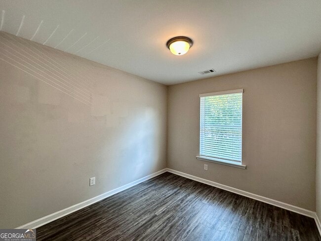Building Photo - 4458 Pinscher St