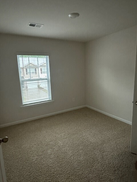 Building Photo - 405 Oakmont Valley Trl