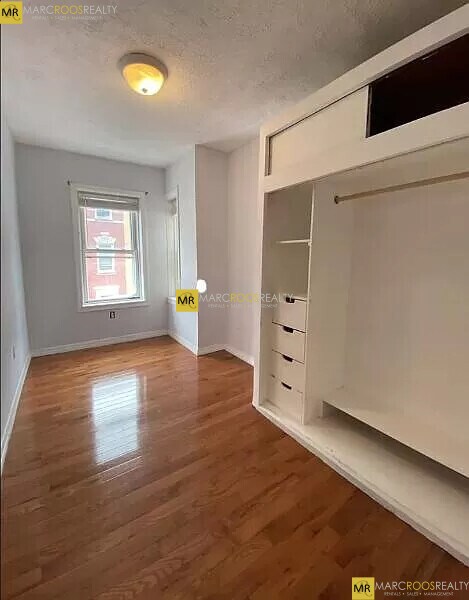Building Photo - 89 Endicott St