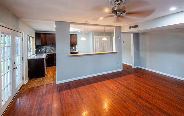 Building Photo - 3401 Tarkio Rd