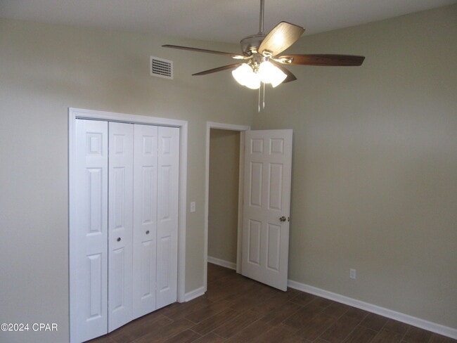 Building Photo - 7302 Rodgers Dr