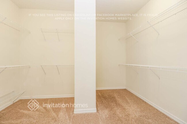 Building Photo - 1679 Nature View Dr