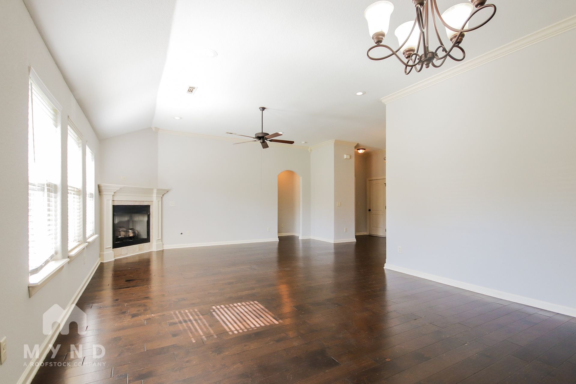 Building Photo - 1451 Aniston Rd
