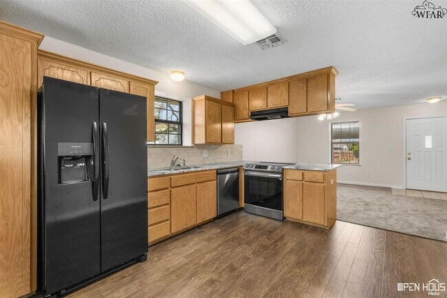 Building Photo - 4428 Sisk Rd