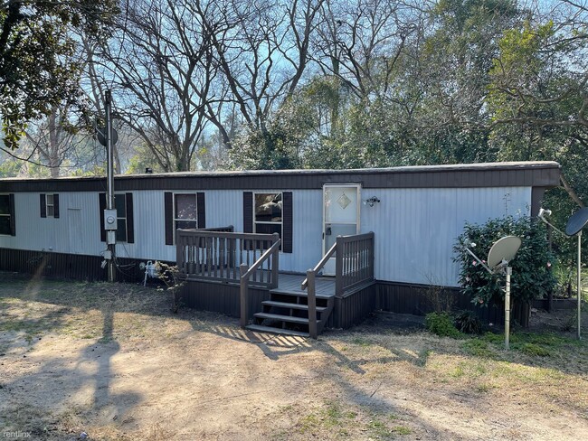 Primary Photo - 3 br, 1 bath Mobile Home - 117 Perry Street