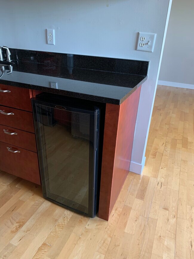 Wine Fridge - 2800 W 44th St