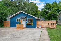 Building Photo - 1628 17th Ave N