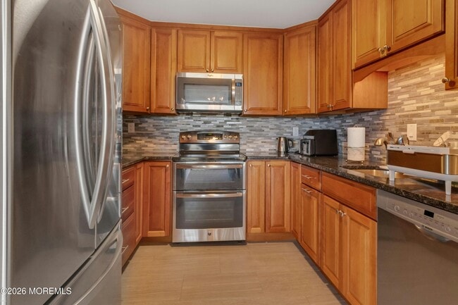 Building Photo - 1 Scenic Dr