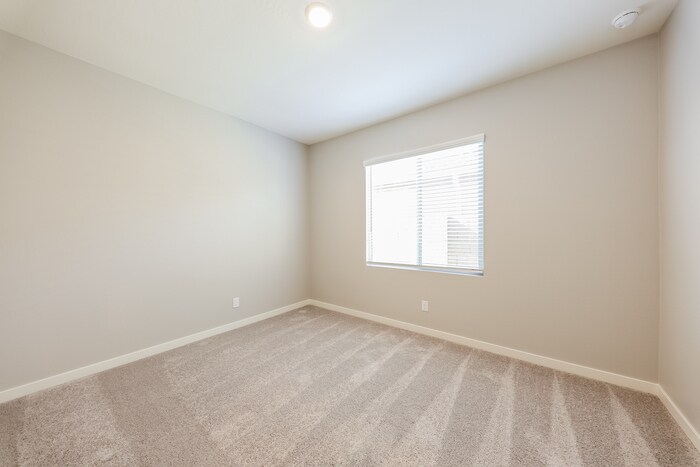 Building Photo - 11491 W Camden Dr