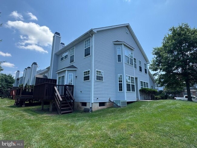 Building Photo - 1041 Greenes Way Cir