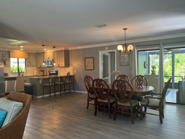 Building Photo - Fully Furnished 3-Bedroom Home in Palm Coa...