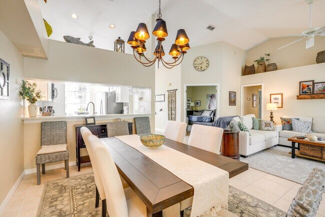 Building Photo - 16168 Kelly Woods Dr