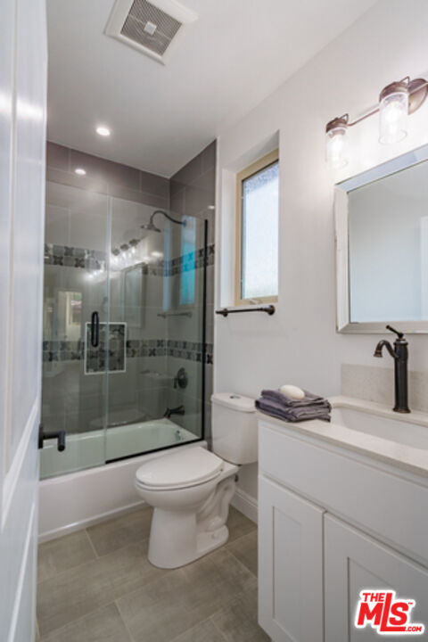 Building Photo - 3035 Wesley St