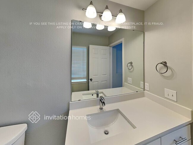 Building Photo - 17230 Ironwood St