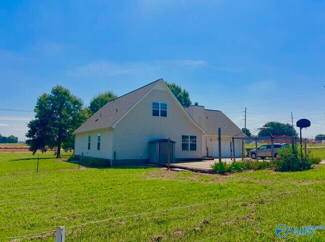 Building Photo - 3500 Swancott Rd
