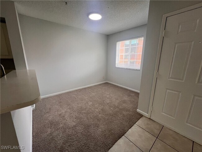 Building Photo - 1280 Wildwood Lakes Blvd