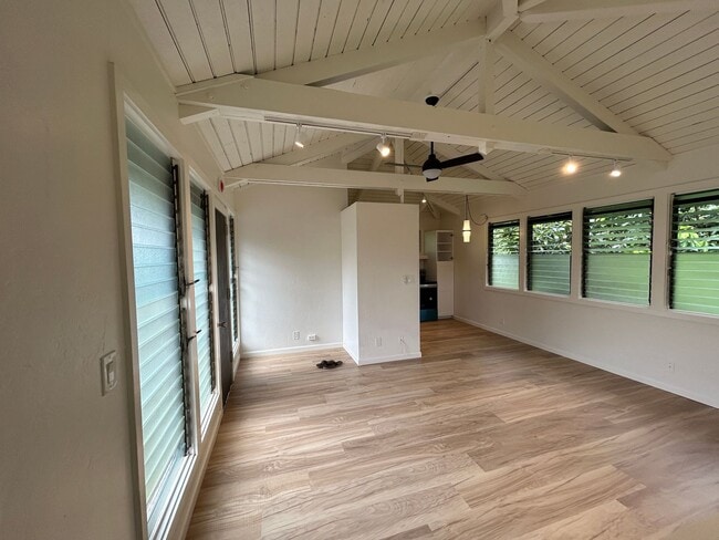 Building Photo - Rare Detached 1BR Sanctuary in Princeville