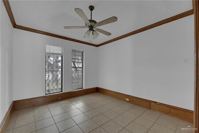 Building Photo - 6904 N 33rd St