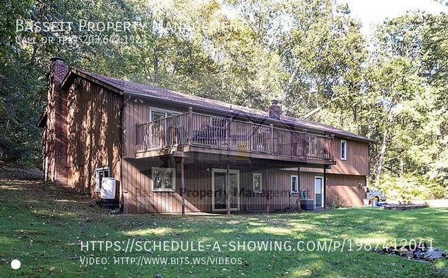 Building Photo - 28 Rock Hill Rd