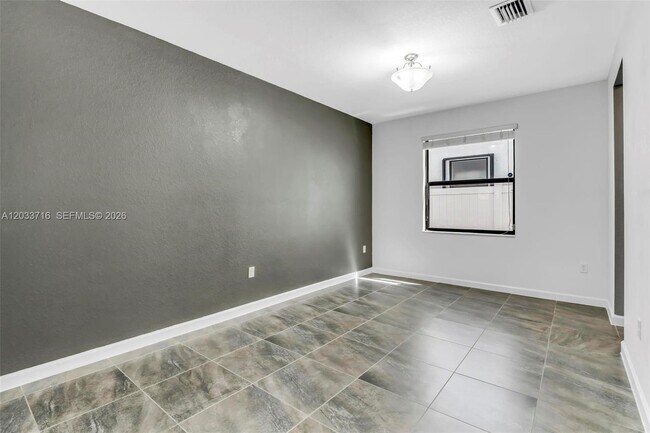 Building Photo - 3440 W 100th Terrace