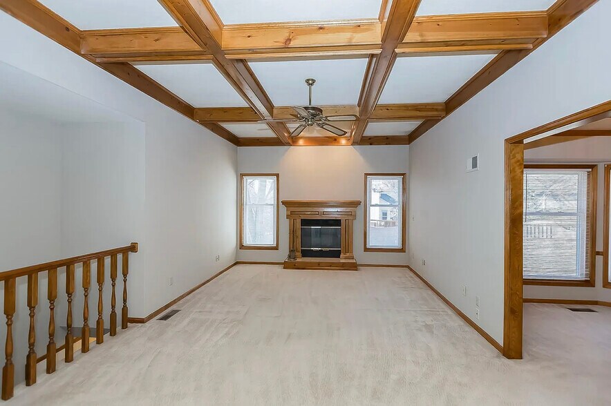 Building Photo - 6215 NW 65th St