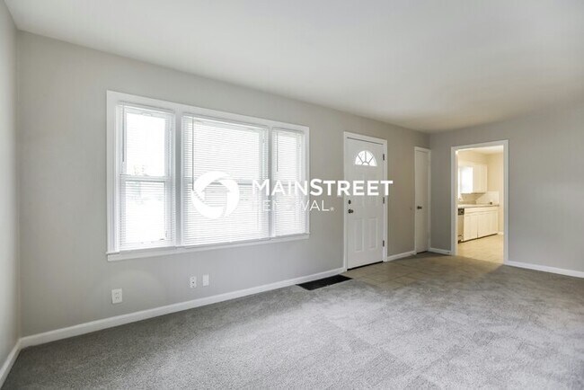 Building Photo - 3 Bedroom Pet-Friendly Home in Kansas City...