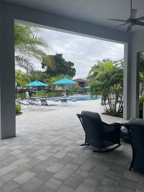 Building Photo - 6600 S Oriole Blvd