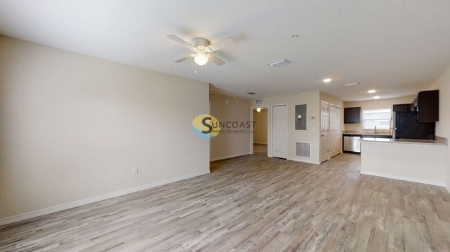 Building Photo - 9313 N Travis Dr
