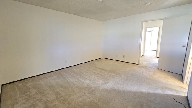 Building Photo - 6263 Joaquin Murieta Ave