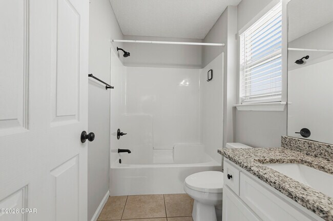 Building Photo - 8416 N Lagoon Dr