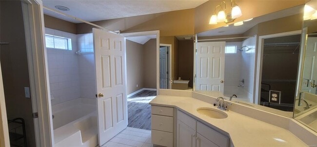 Building Photo - 7554 Pinnacle Point
