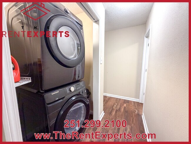 Building Photo - 4804 Chaudron Dr