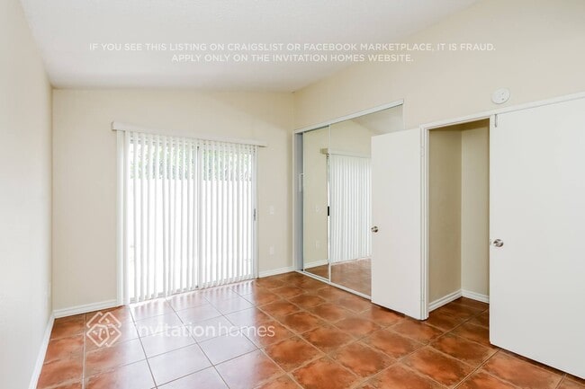 Building Photo - 2748 Condor Creek Ln