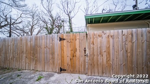 Building Photo - 130 E Norwood Ct