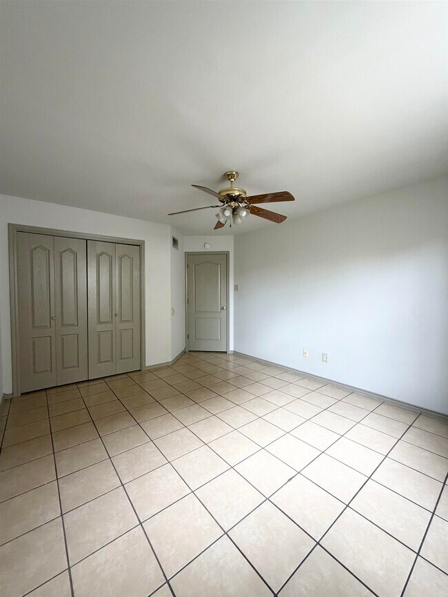 Building Photo - 507 Shiloh Dr