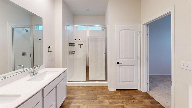 Building Photo - 245 Brooklyn Dr