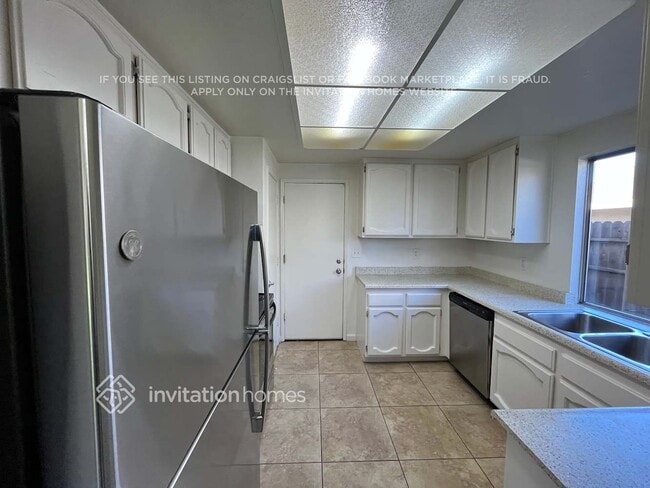 Building Photo - 2906 Erin Dr