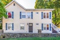 Building Photo - 1430 Sussex Turnpike