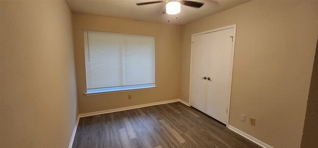 Building Photo - 15215 Ensenada Dr