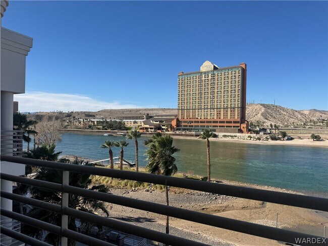 Building Photo - 211 Moser Ave