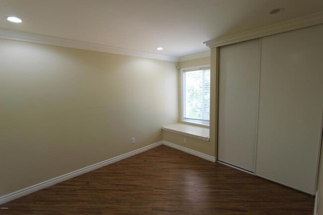 Building Photo - 15329 Bambi Ct