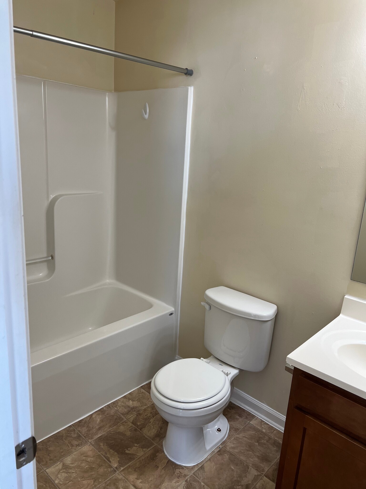 Building Photo - 36 Defy Ln