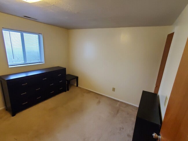 Tan room - 1020 E 1275 N