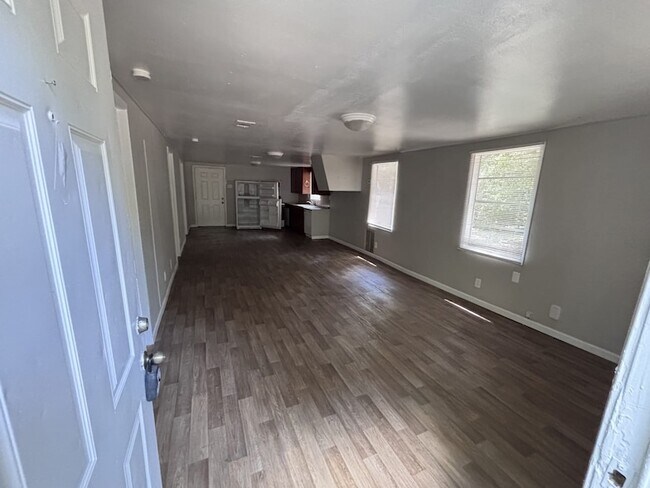 Building Photo - 16793 Stinson Ln