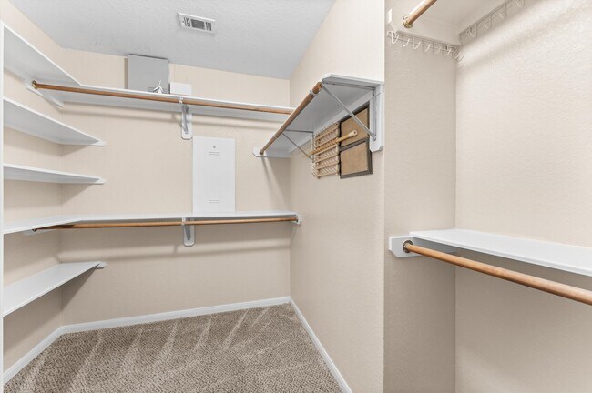 Building Photo - 97 E Greenhill Terrace Pl