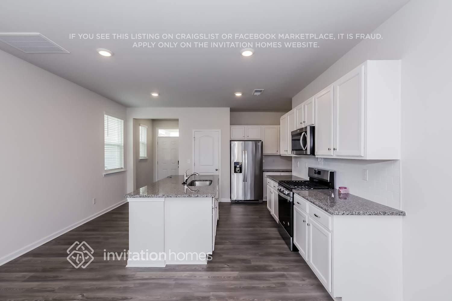 Building Photo - 4014 Weddington Pointe Dr