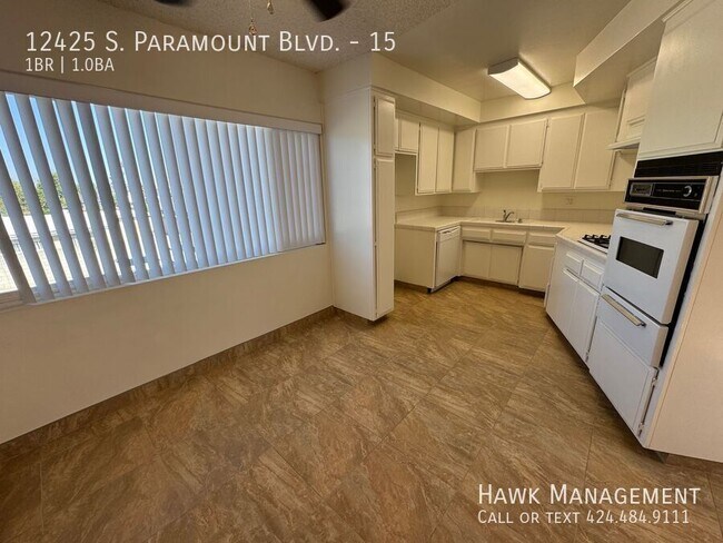Building Photo - 12425 Paramount Blvd