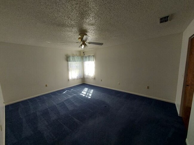 Building Photo - 9706 SW 30 TERR