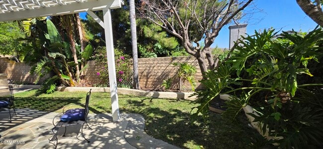 Building Photo - 2792 Sandhurst Ave